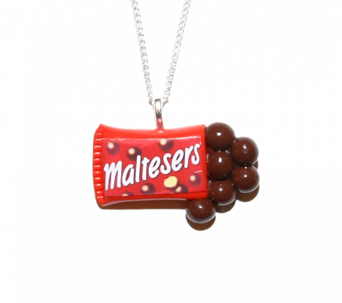 maltesers-necklace-1323256582